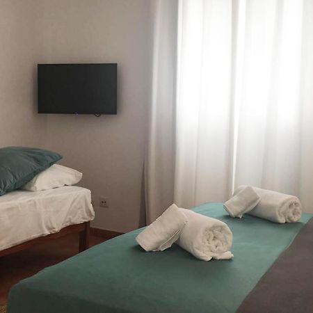 Apartamentos Albertos Santa Eulària des Riu Kültér fotó