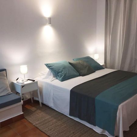 Apartamentos Albertos Santa Eulària des Riu Kültér fotó